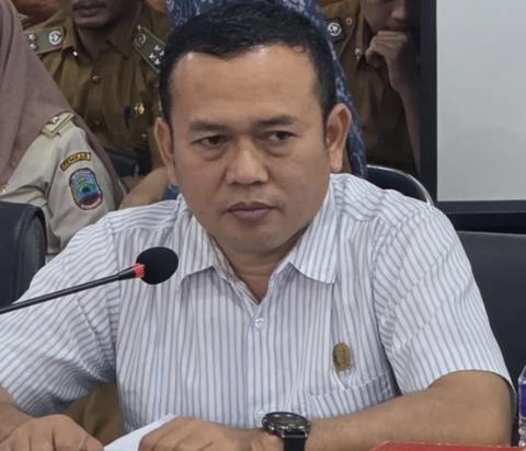 Warga Desa Banjarsuri Laporkan Anggota Keluarga yang Hilang di Jakarta Kepada Anggota DPRD Lampung Selatan