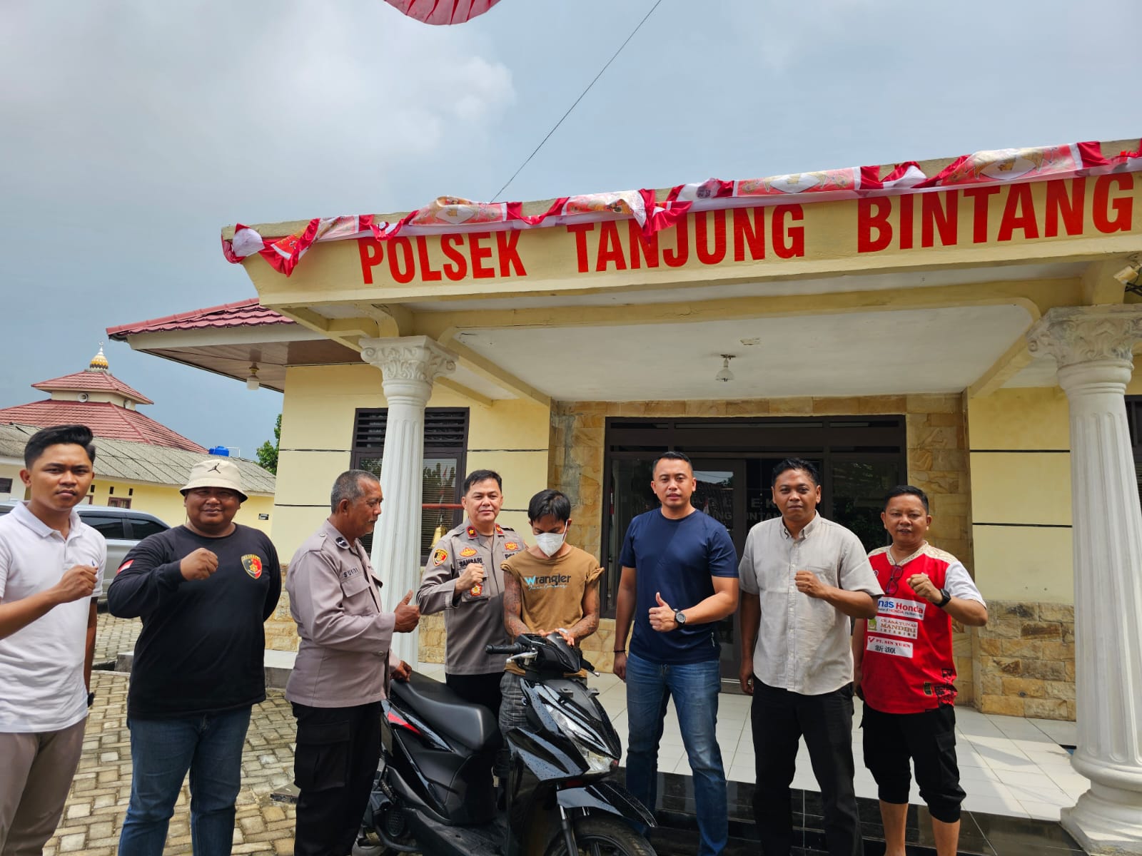 Pelaku Curas Ditangkap Tekab 308 Polsek Tanjung Bintang Di Merak