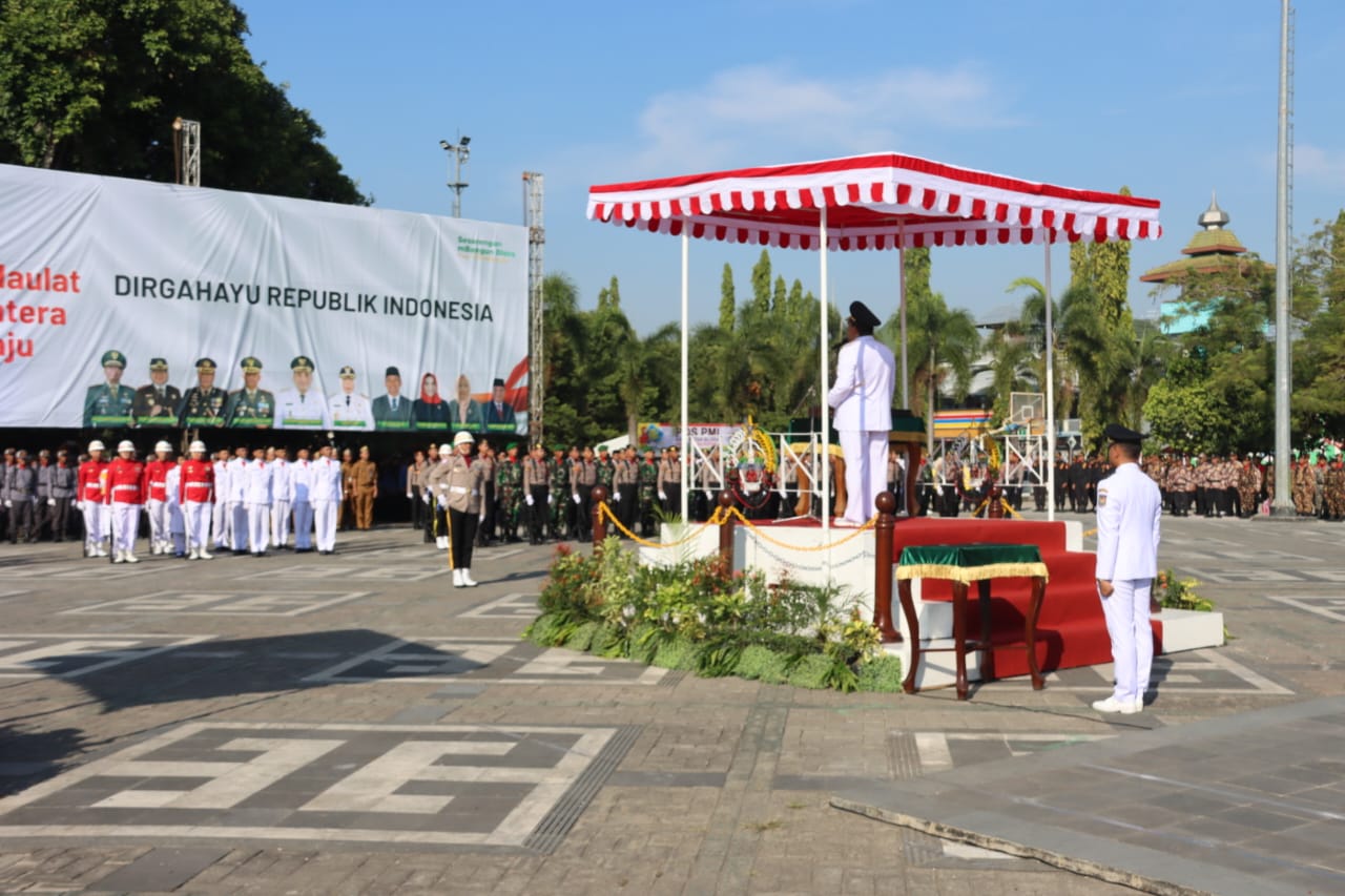 Paskibraka Kabupaten Blora Sukses Kibarkan Bendera Merah Putih pada HUT ke-80 RI