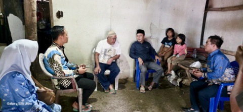 Air Mata Haru Kakek Saat Wakil Rakyat, Agus Sartono Jamin Pendidikan Dua Cucunya yang Putus Sekolah