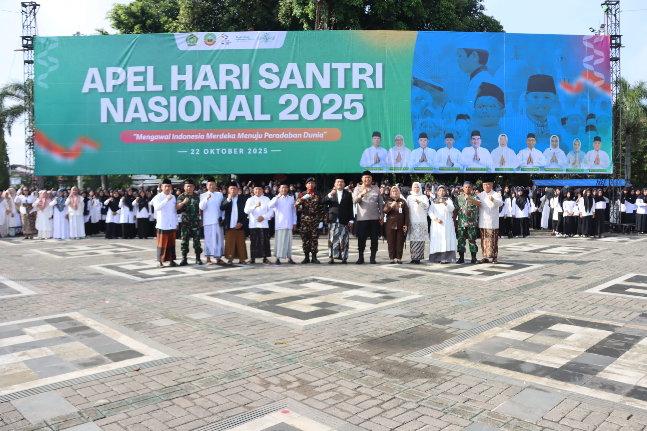Bupati Blora Tekankan Komitmen Pemerintah Dukung Kemajuan Pesantren di Hari Santri 2025