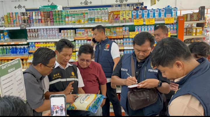 Satgas Pangan Polres Blora Pantau Stabilitas Harga Beras di Pasar Sido Makmur