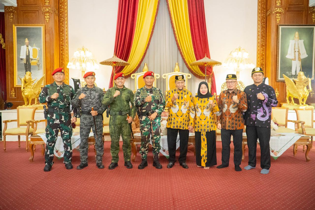 Dangrup 4 Kopassus Jalin Silaturahmi dengan Kesultanan Kutai Kartanegara Ing Martadipura