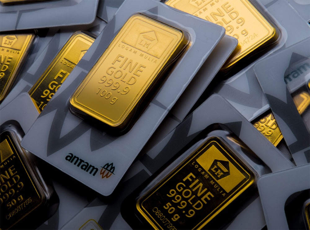 Harga Emas Antam Naik Rp13.000, Buyback Tembus Rp2,44 Juta per Gram