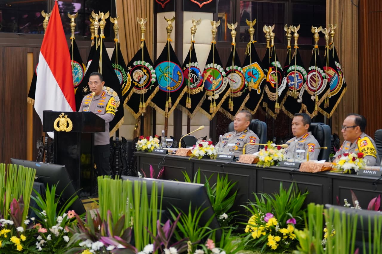 Kapolri Tegaskan Tiga Komitmen Utama Polri Menuju Institusi yang Semakin Presisi