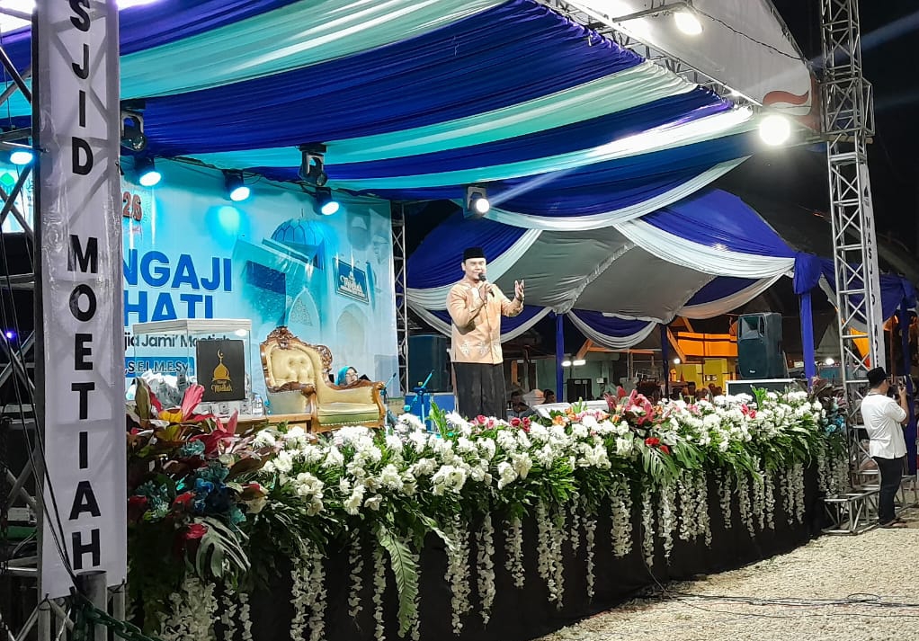 Pengajian Akbar Akhir Tahun 2025 Warnai Masjid Jami’ Moetiah Blora, Ribuan Jamaah Hadir