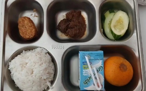 Program Makan Bergizi Gratis Diperkuat Perpres, Sasar Anak hingga Tenaga Sekolah