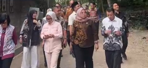 Ketua DPRD Lampung Selatan dan Komisi III Tinjau Pabrik Wong Coco di Natar