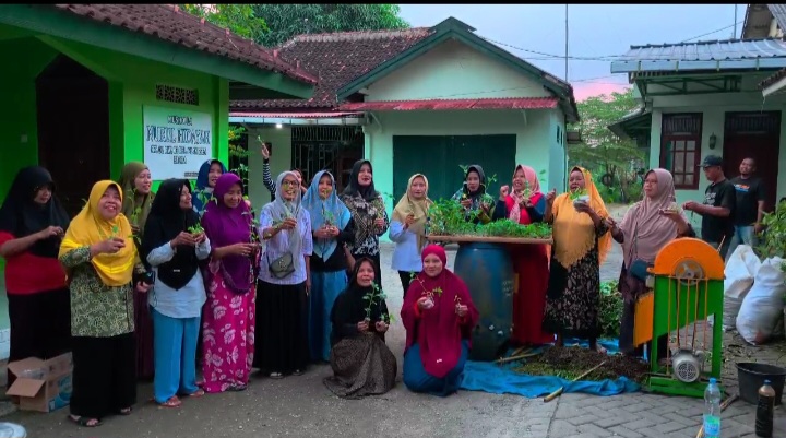 Kelurahan Mlangsen Olah Sampah Organik Jadi Kompos