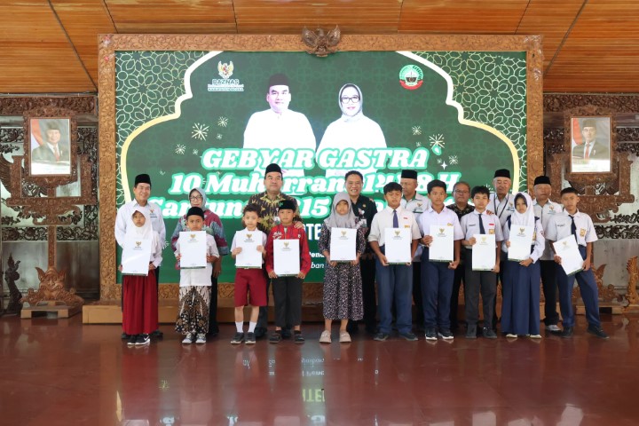 Pemerintah Kabupaten Blora dan Baznas Salurkan Santunan untuk 815 Anak Yatim Melalui Gebyar GASTRA