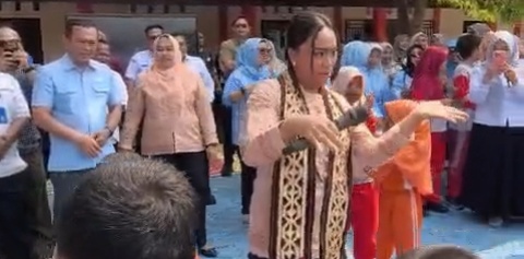 Peduli Pendidikan Inklusif, Zita Anjani Berinteraksi Langsung dengan Siswa SLB Negeri Sidomulyo