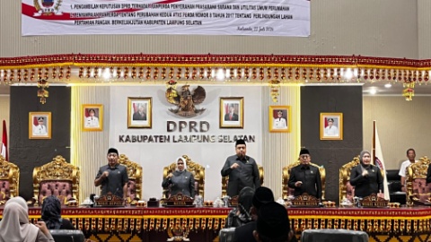 Dua Agenda Paripurna DPRD Lamsel: Ranperda PSU Disahkan, Perubahan LP2B Mulai Dibahas