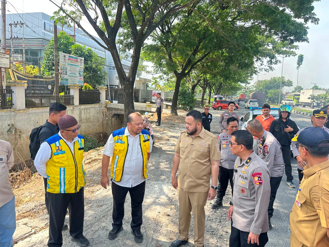 Banjir Berulang,Satgas PRR Dorong Pengendalian Suangai Kota Padang Dari Hulu Ke Hilir