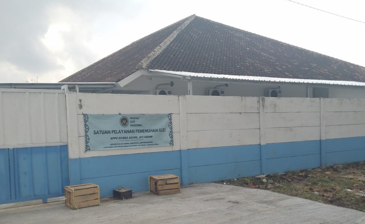 SPPG Yayasan Alus Salim Di Desa Marga Agung Kecamatan Jati Agung Diduga Bermasalah