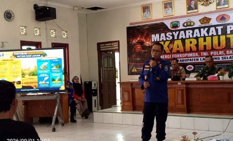 Kadis Damkar Lamsel Ungkap Ancaman Serius: 5.200 Hektare Gunung Rajabasa Harus Dijaga