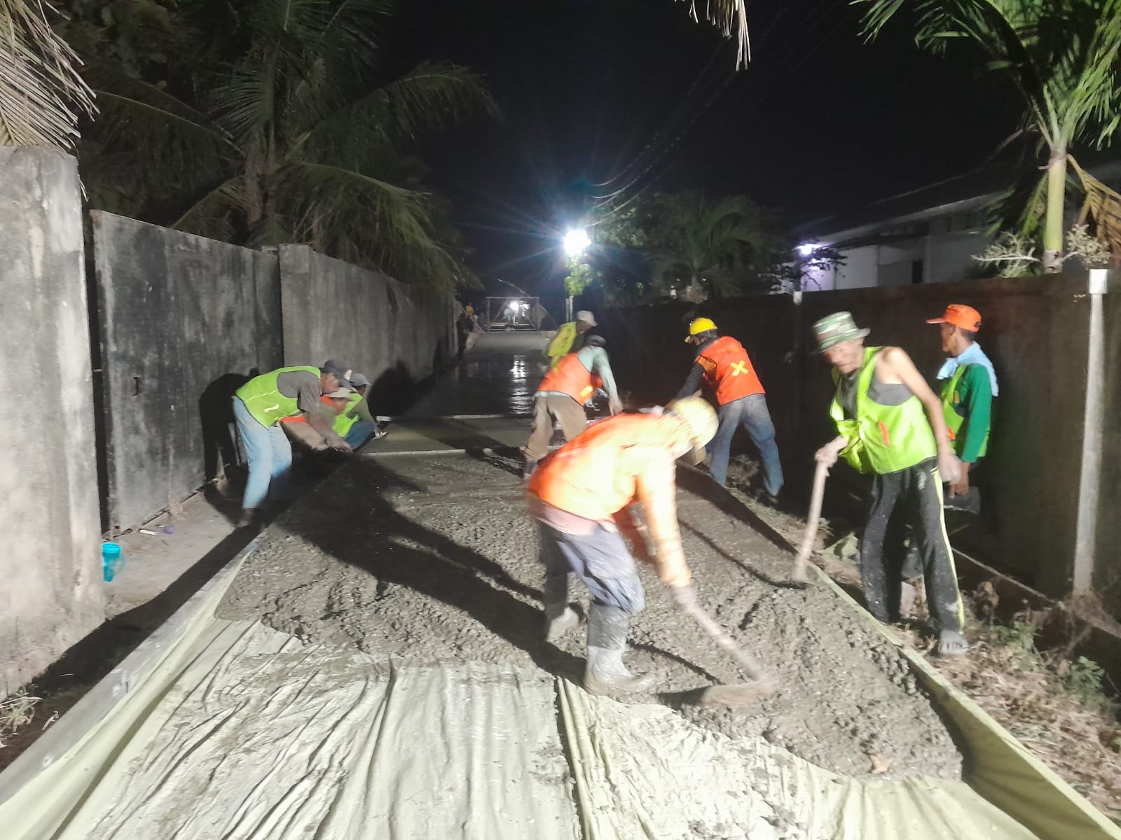 Pekerjaan Jalan Rabat Beton Di Jalan Walet Desa Fajar Baru Selesai Dikerjakan,Dinas PUPR Lampung Selatan Ucapkan Terimakasih Kepada Masyarakat