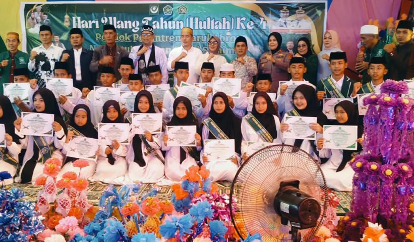 Ponpes Al Abror Rayakan HUT ke-4, Plt Asisten II Bernostalgia dan Ajak Warga Waspada Kebakaran