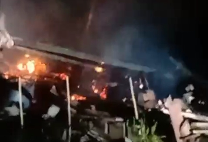 Warung di Pantai Muara Indah Desa Suak Ludes Terbakar, Kerugian Belum Ditaksir