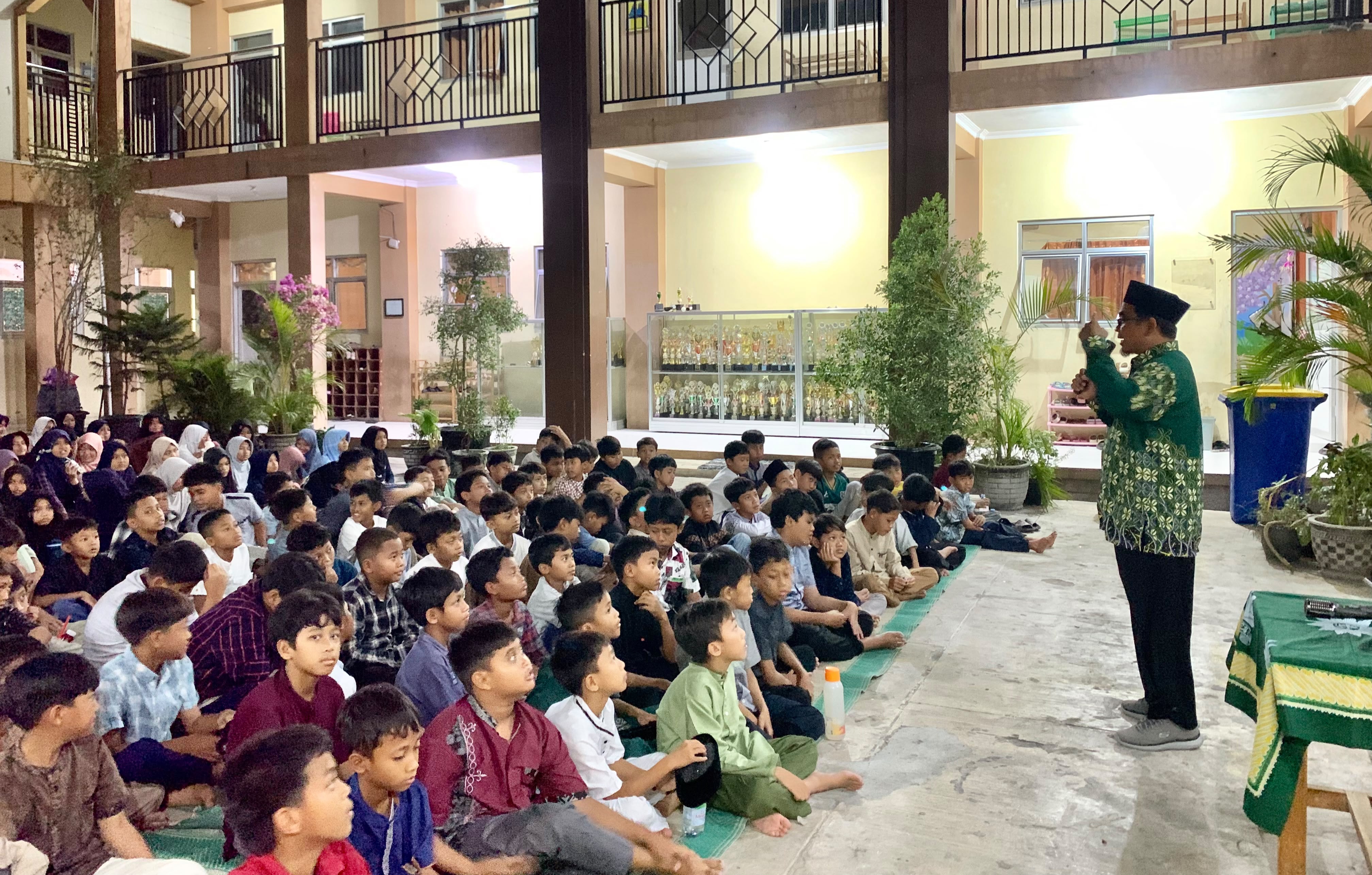 MABIT SD MUHAMMADIYAH PK BANYUDONO: MENGUATKAN IMAN, MEMBENTUK ADAB, MENYIAPKAN CALON PEMIMPIN BANGSA