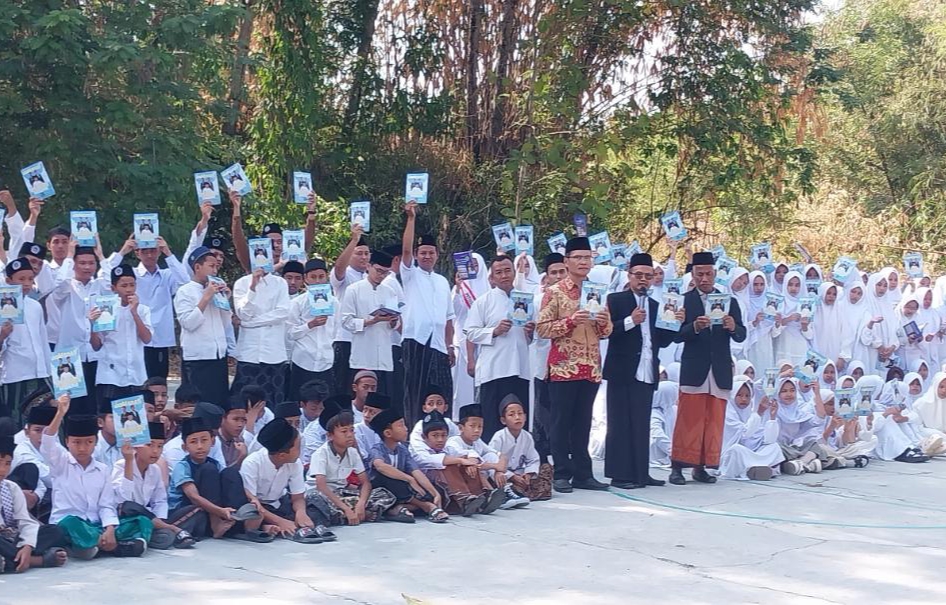 Sambut Hari Santri, PonpesMU Manafi'ul 'Ulum Sambi Luncurkan Majalah Warta Manafi