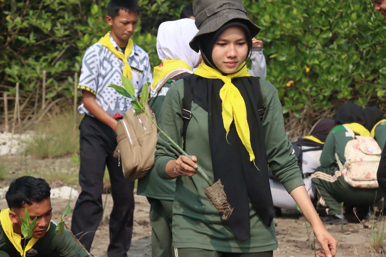Green Policing Di Batu Perahu Krakatoa,Ajak Masyarakat Peduli Lingkungan