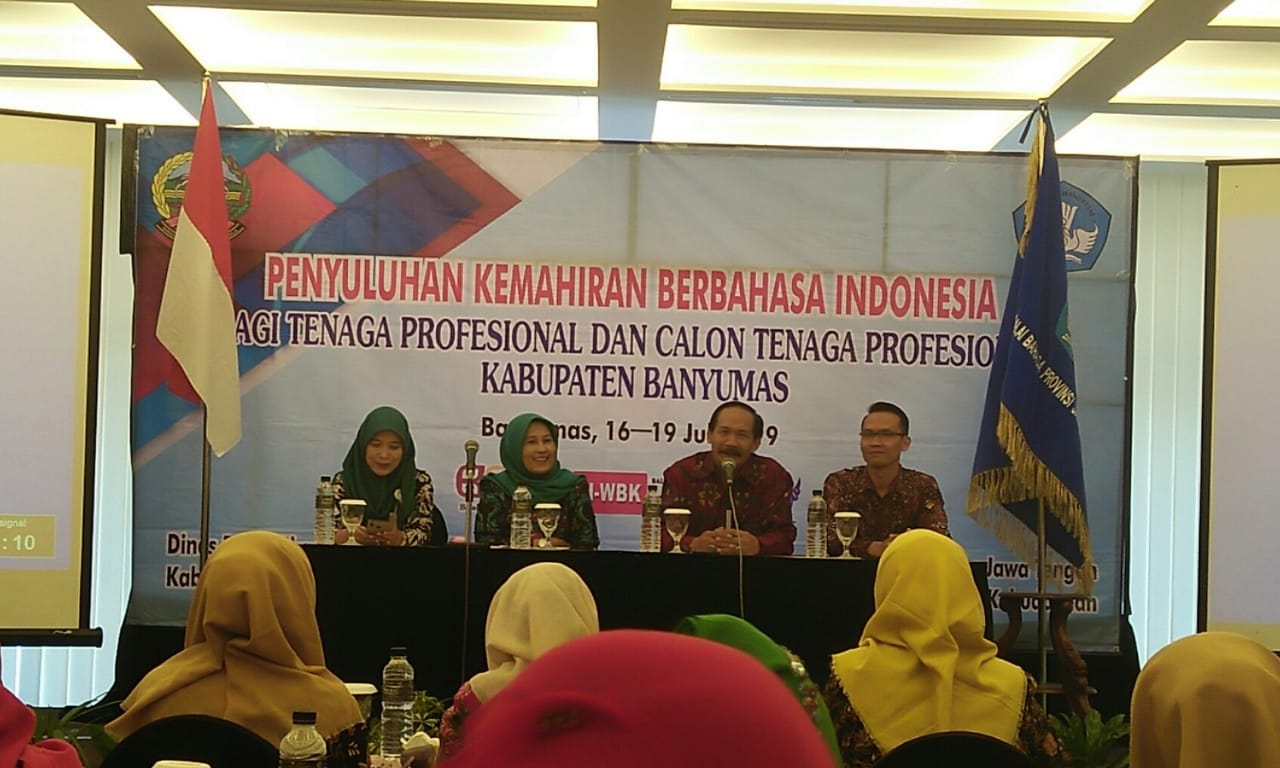 Pengawas, Kepala Sekolah dan Guru Ikut Penyuluhan Kemahiran Berbahasa Indonesia