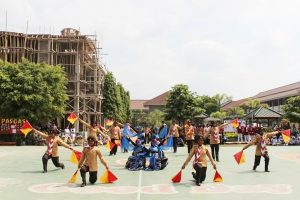 Pramuka SMKN 1 Purwokerto "Show of Force" Pada Siswa Baru