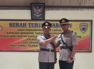 Pisah Sambut Kasat dan Kapolsek Penuh Keakraban di Aula Mapolres Lutra